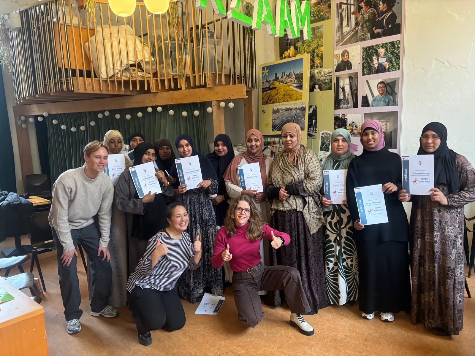 Succesvolle EHBO-cursus voor vrouwen in Oude Westen